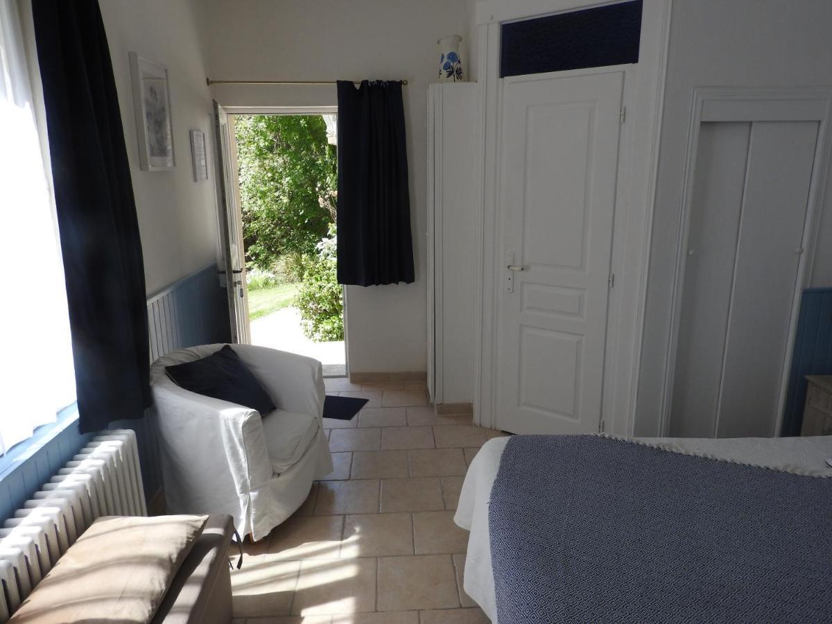 Crouzilles Le Moulin De Saussaye Bed & Breakfast エクステリア 写真