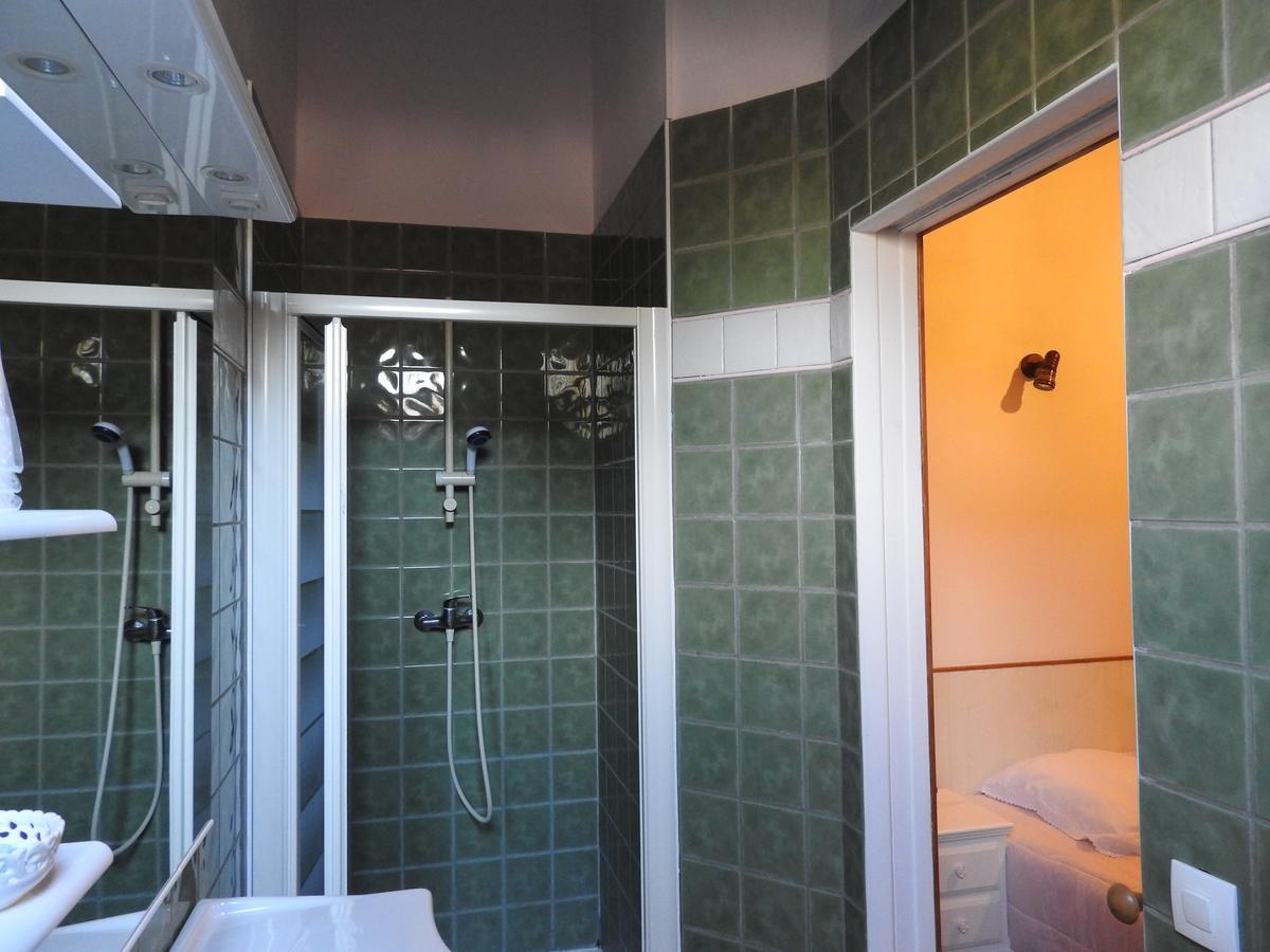 Crouzilles Le Moulin De Saussaye Bed & Breakfast エクステリア 写真