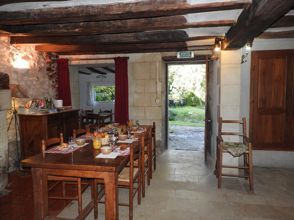 Crouzilles Le Moulin De Saussaye Bed & Breakfast エクステリア 写真